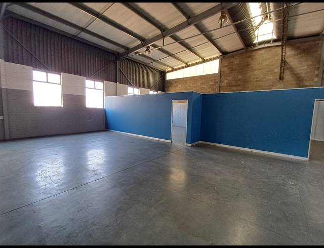 530M² MINI FACTORY TO LET IN HONEYDEW
